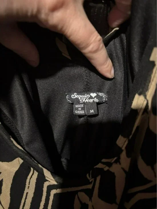 Sequin Hearts Black and Cream Geometric Mini Dress - Picture 2 of 3